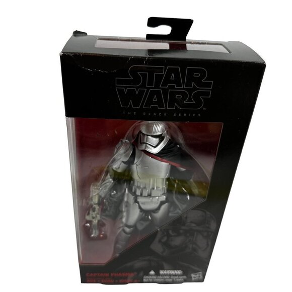 Star Wars The Black Series #06 Captain Phasma Action Figure Hasbro - Picture 1 of 14